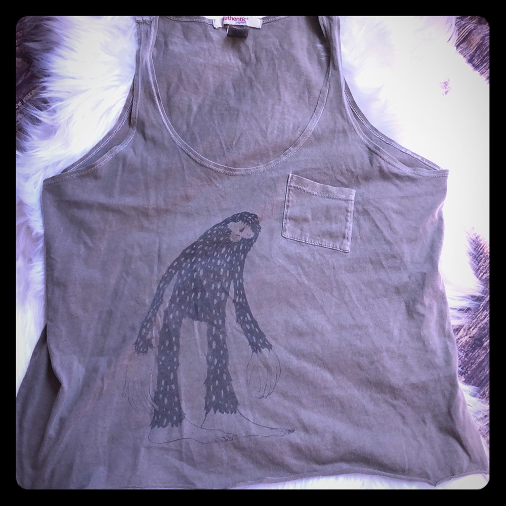 ❤️Authentic Pigment sz M cropped olive sloth shirt